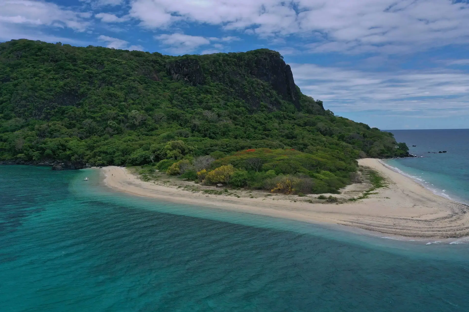 la page de la petite ile nosy mitsio