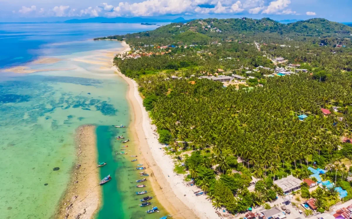 Vista aerea delle isole intorno a Nosy Be, Madagascar