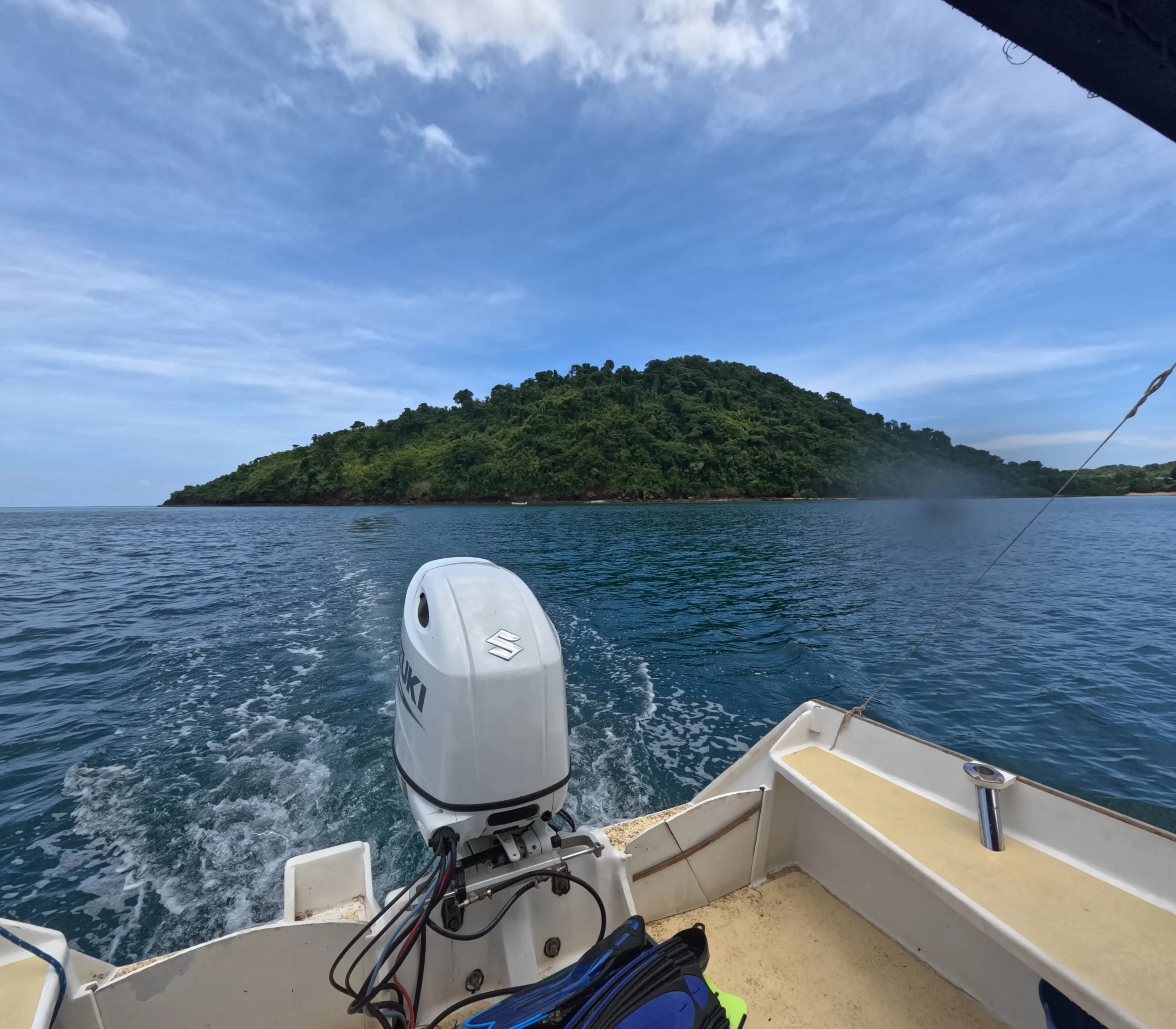 Spiaggia e barriere coralline di Nosy Sakatia, isola tranquilla intorno a Nosy Be